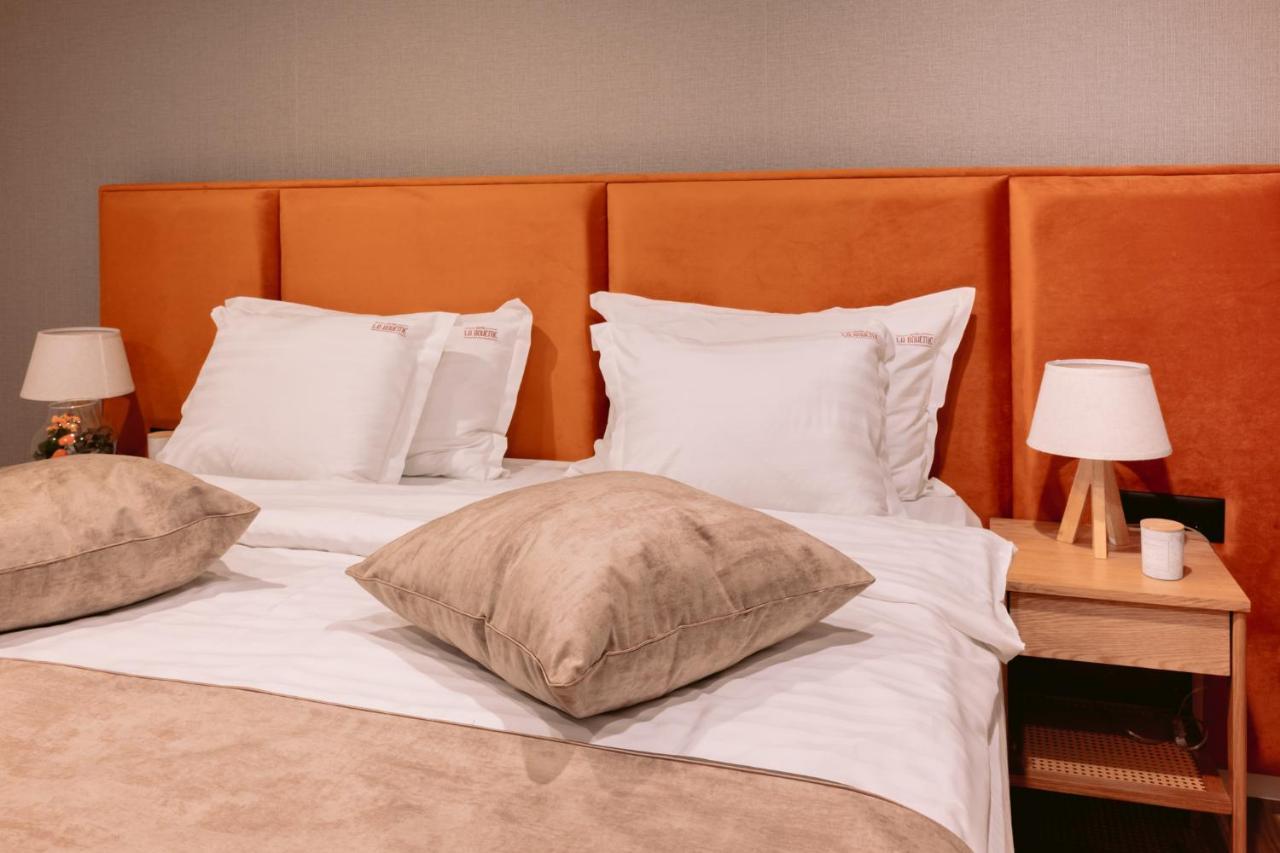 La Boheme Corbeanca - Partener Therme Ostratu 外观 照片