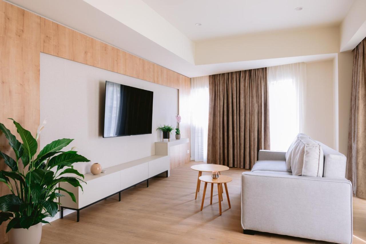 La Boheme Corbeanca - Partener Therme Ostratu 外观 照片