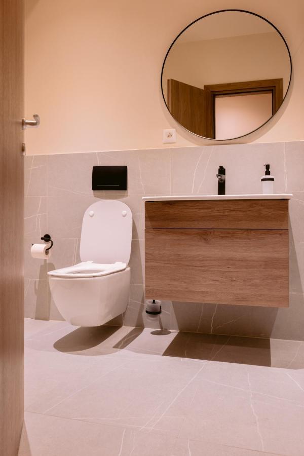 La Boheme Corbeanca - Partener Therme Ostratu 外观 照片