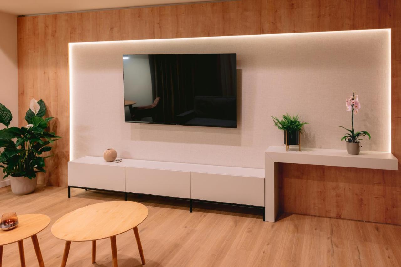 La Boheme Corbeanca - Partener Therme Ostratu 外观 照片