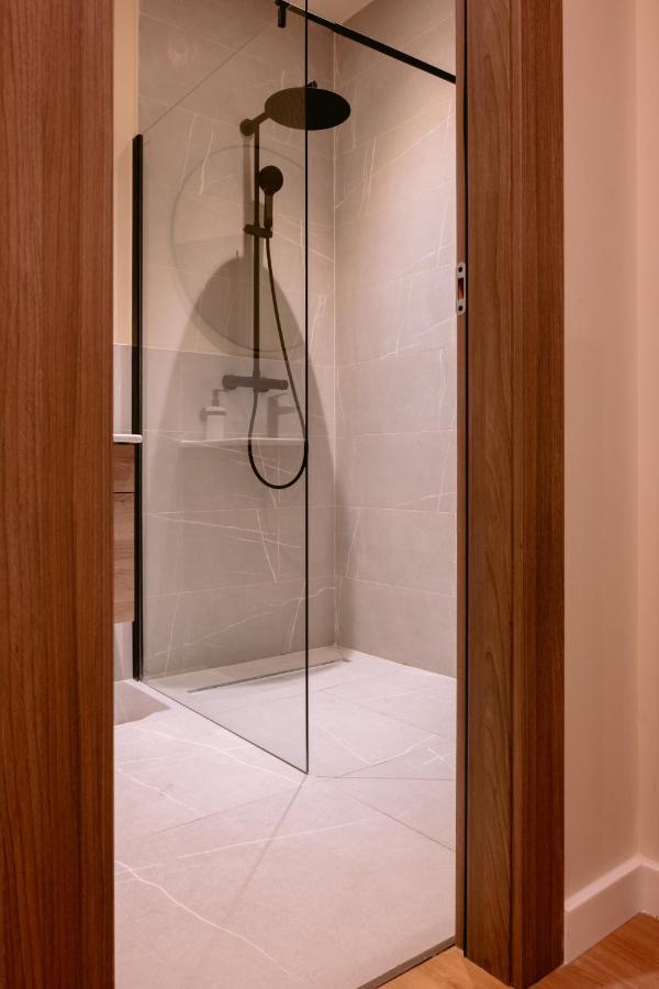 La Boheme Corbeanca - Partener Therme Ostratu 外观 照片