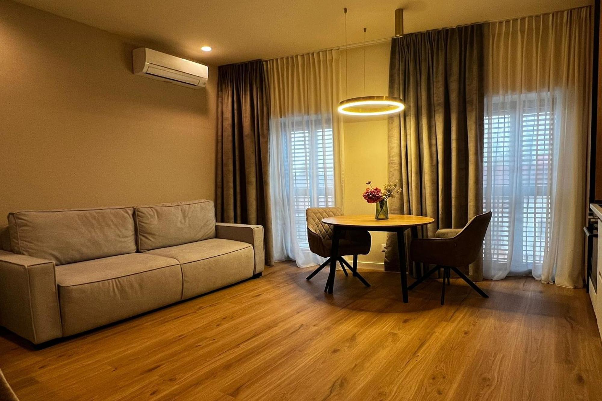 La Boheme Corbeanca - Partener Therme Ostratu 外观 照片